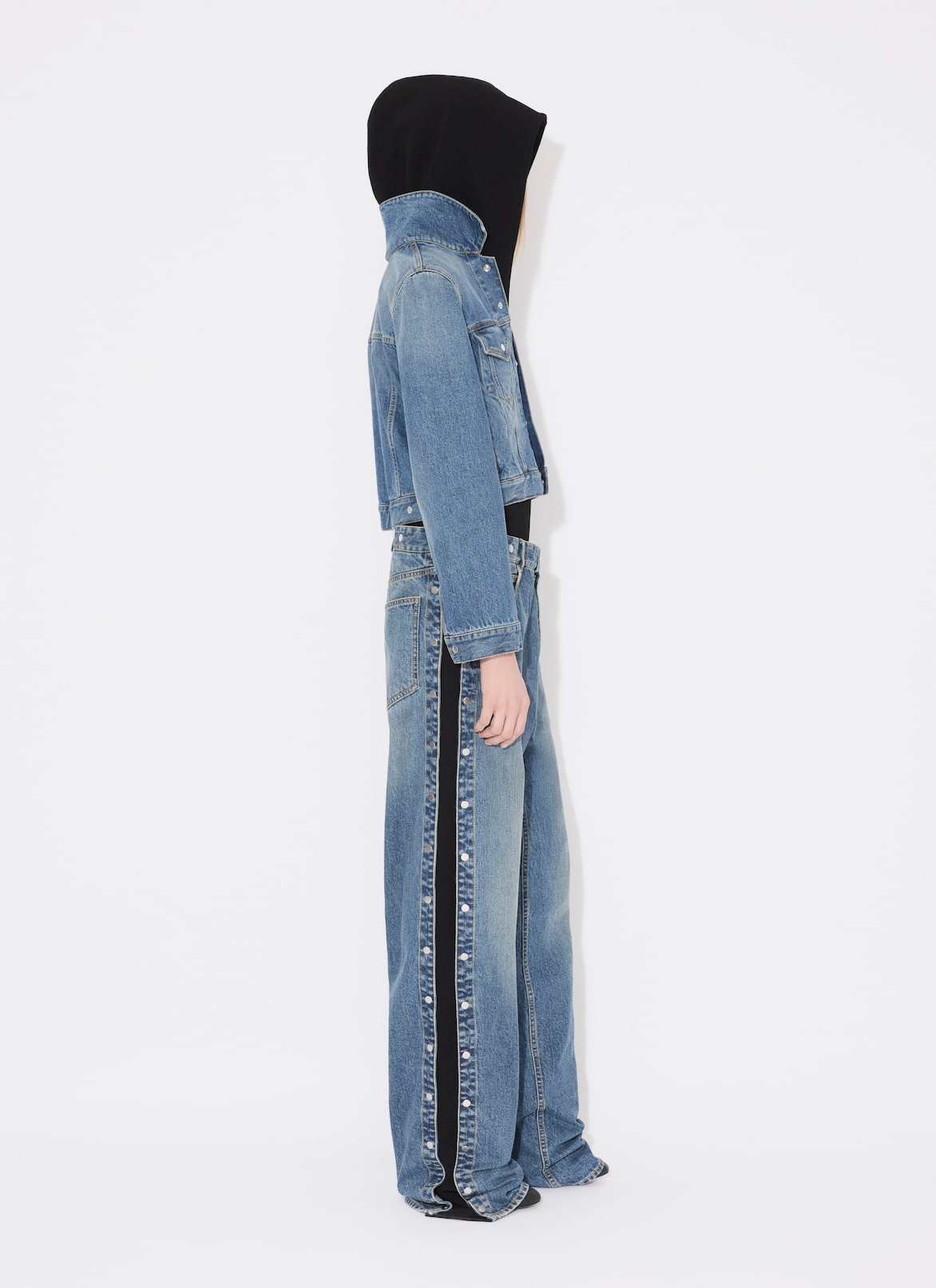 DENIM  JACKET WITH KNITTED HOOD ALAÏA BLEU VINTAGE DENIM  JACKET WITH KNITTED HOOD